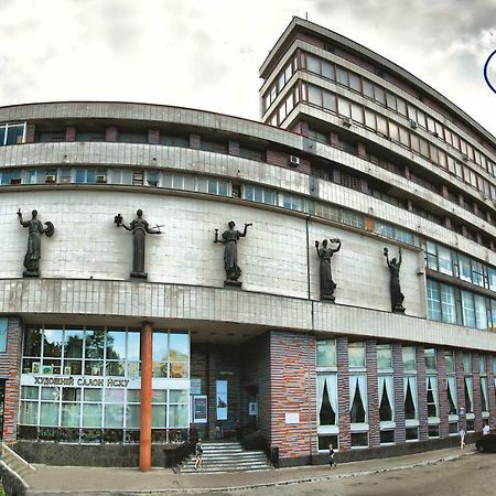 Hotel Tsentralnoho Budynku Khudozhnyka 基輔 外观 照片
